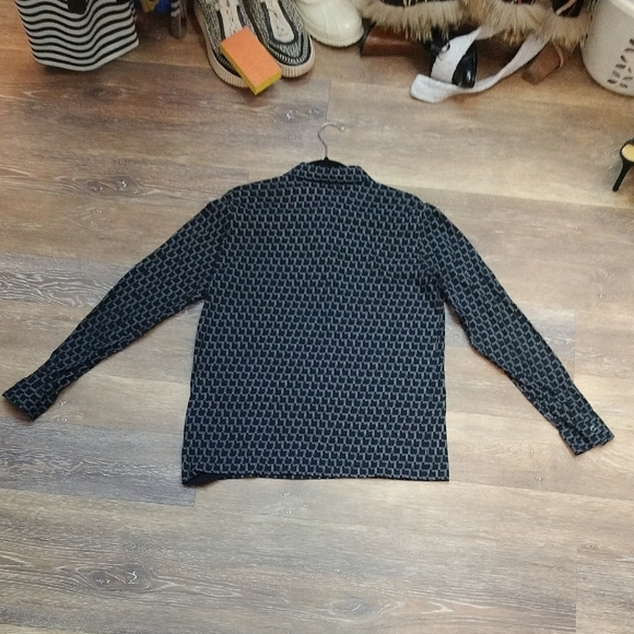 Hugo Boss Black and Gray Patterned Dress Shirt - Picture 3 of 3